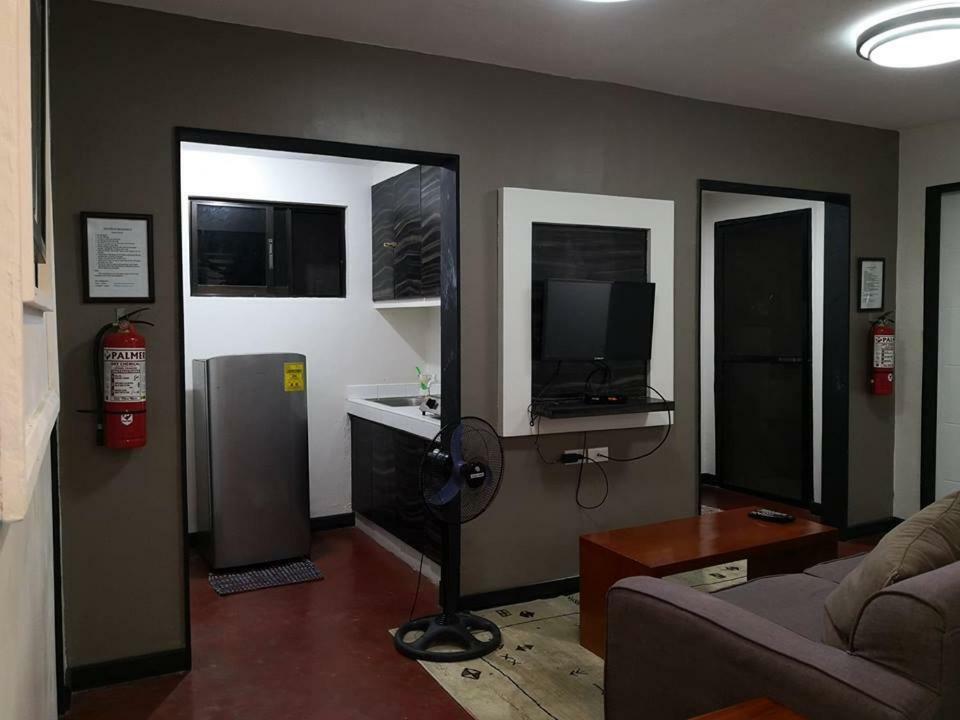 Anabelle Residence Dumaguete City Bagian luar foto